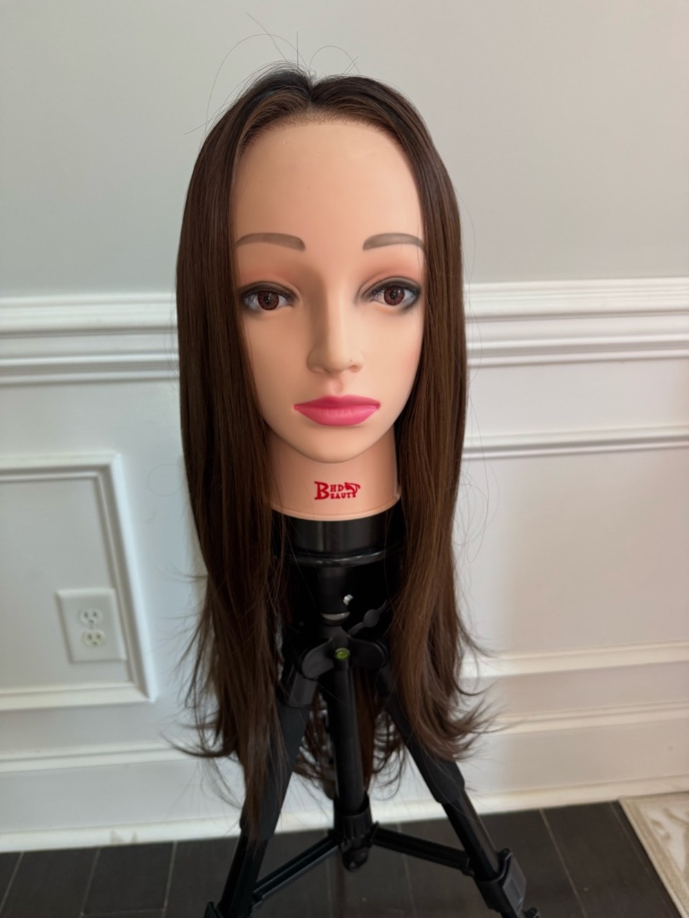 CHELSEY SMITH KASEY RICH GIRL BRUNETTE, STANDARD, TAG - Picture 2 of 5